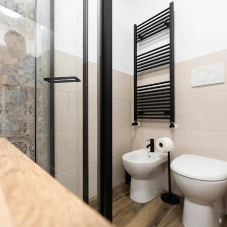 Apartamento Elegante Bilocale Con Balcone - Perfetto Per Coppie