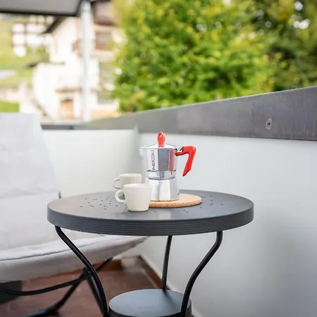 Elegante Bilocale Con Balcone - Perfetto Per Coppie Apartman Gallio
